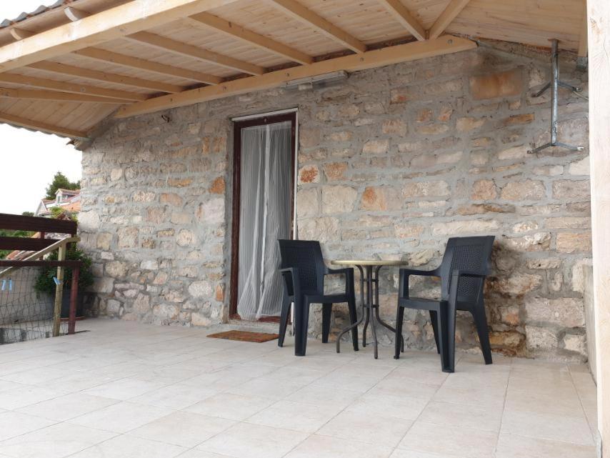 Penthouse Prvic Luka Apartment Exterior photo