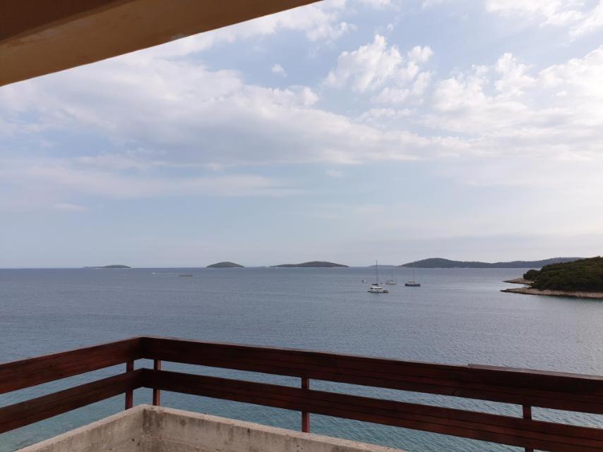 Penthouse Prvic Luka Apartment Exterior photo