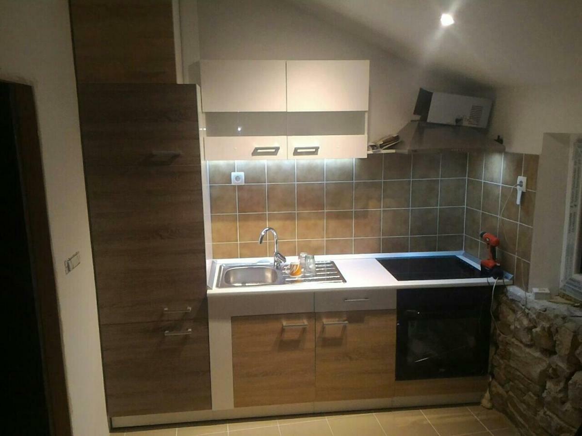 Penthouse Prvic Luka Apartment Exterior photo